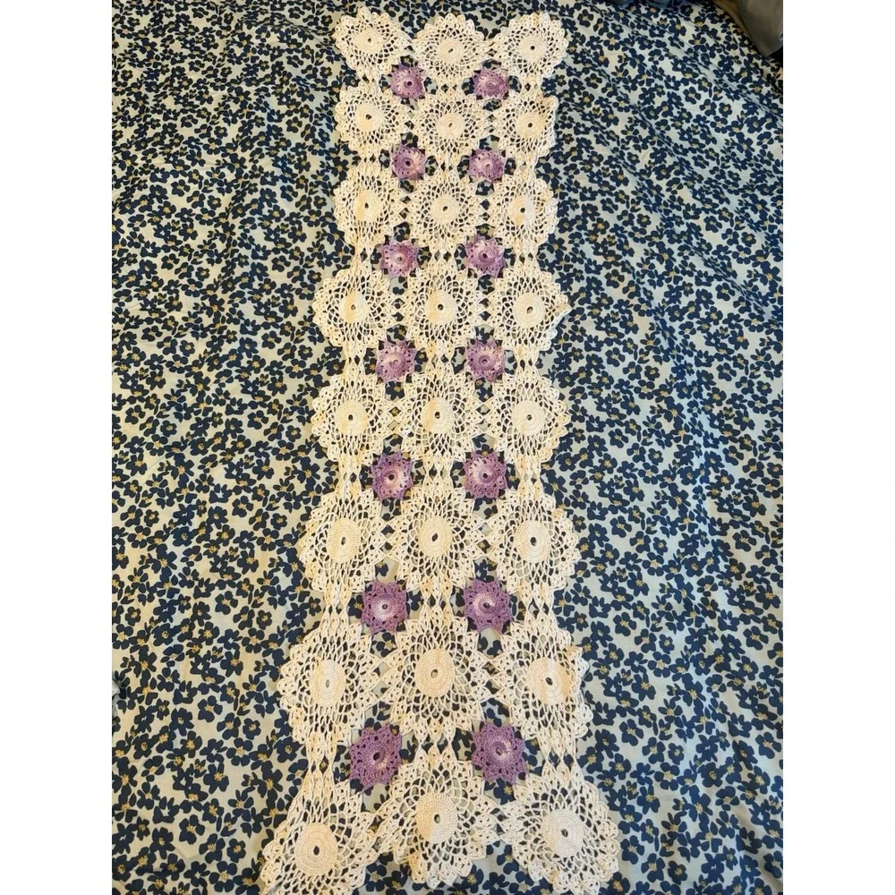 Vintage Hand Crocheted Doily Lot of 7 White & Purple‎ Lace Table Runners Mats